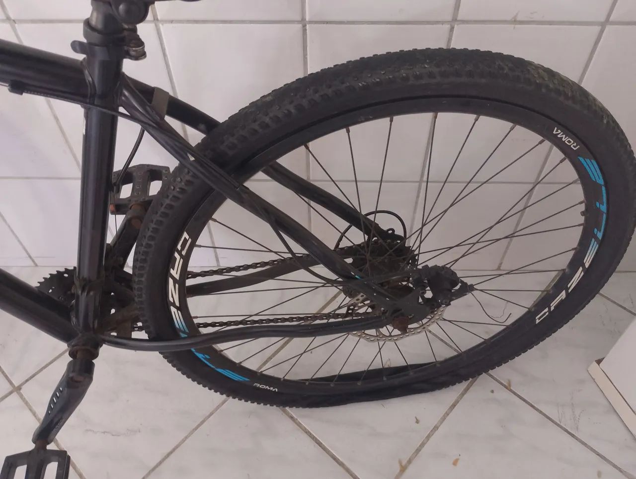 BICICLETA ARO 29 APENAS COM PINEL FURADO E UM PEQUENO PROBLEMA NA MARCHA  - Foto 3