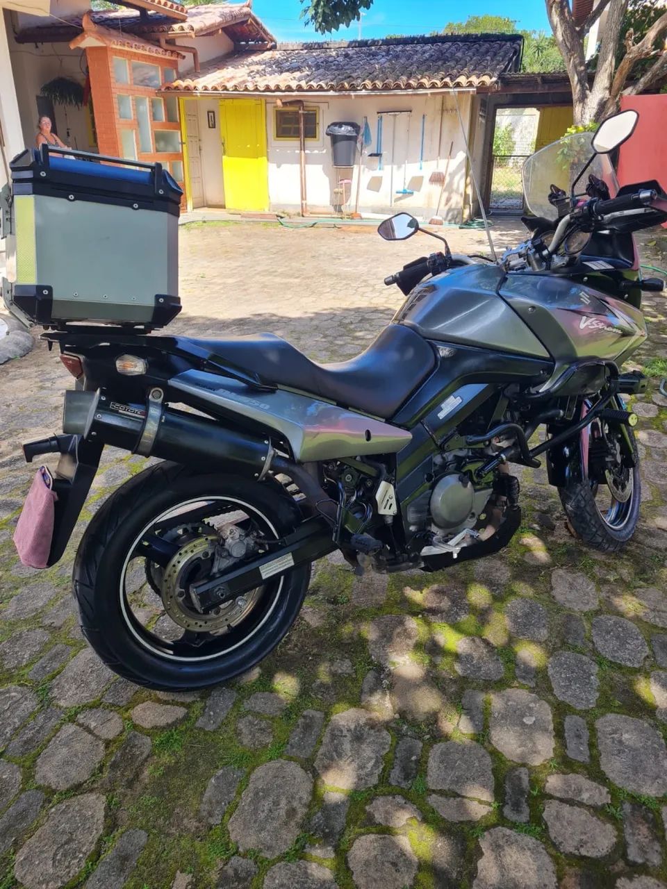 Moto suzuki VSTROM - Foto 2