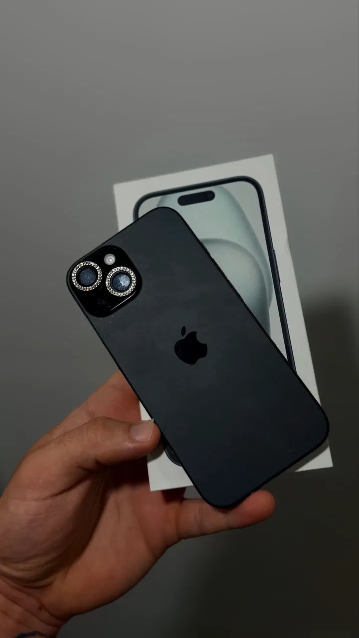iPhone 15 