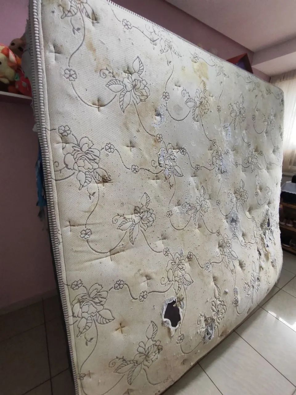 Cama King Size Molas ensacadas Modelo Posturetech Plumatex Colchões  - Foto 4