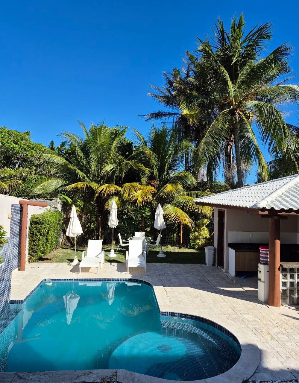 Linha verde - piscina com hidro a 5 min da praia - Foto 2