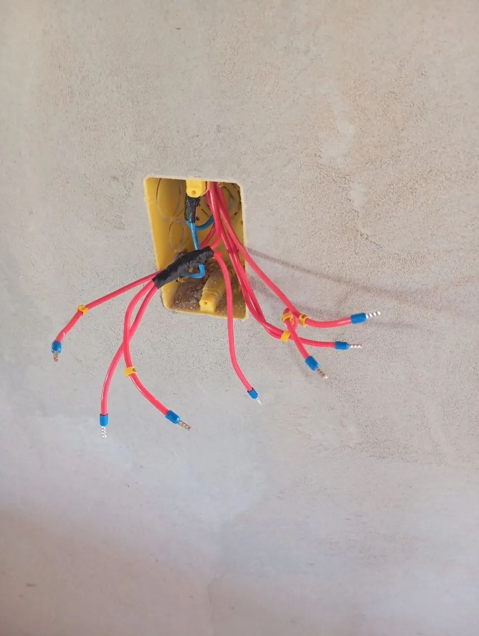 Vem fazer orçamento Flávio eletricista  - Foto 4