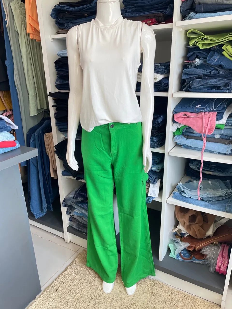 Calça e blusa Nova - Foto 2