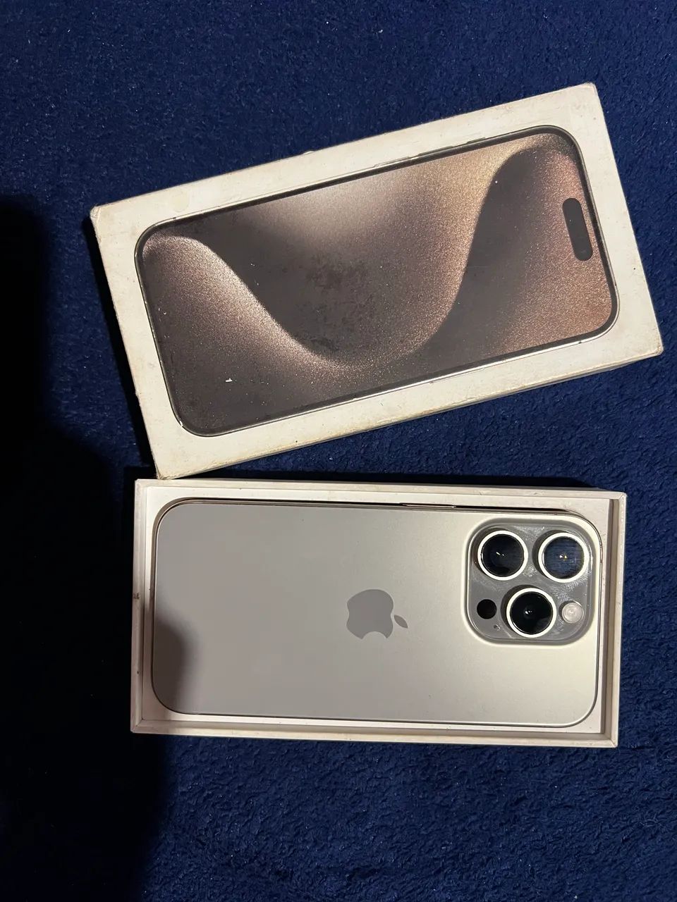 Iphone 15 pro com defeito 