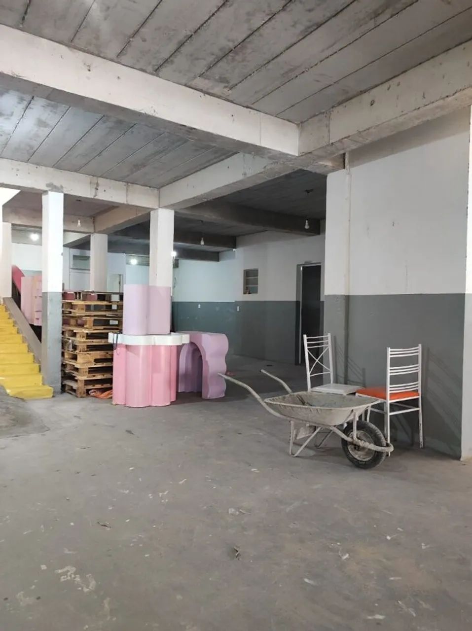 Galpão Comercial com 300 m² e 2 Vagas na Av. Guarapiranga! - Foto 5