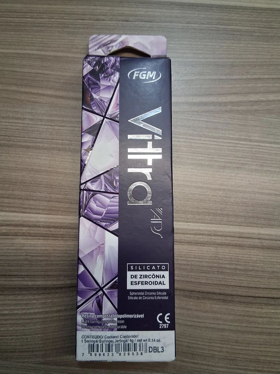 Vendo resina vittra cor DBL3 nova