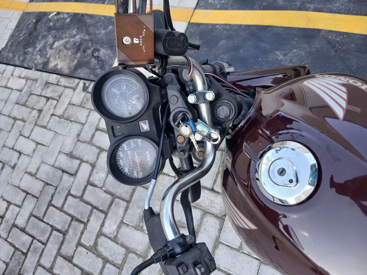 Moto Extra