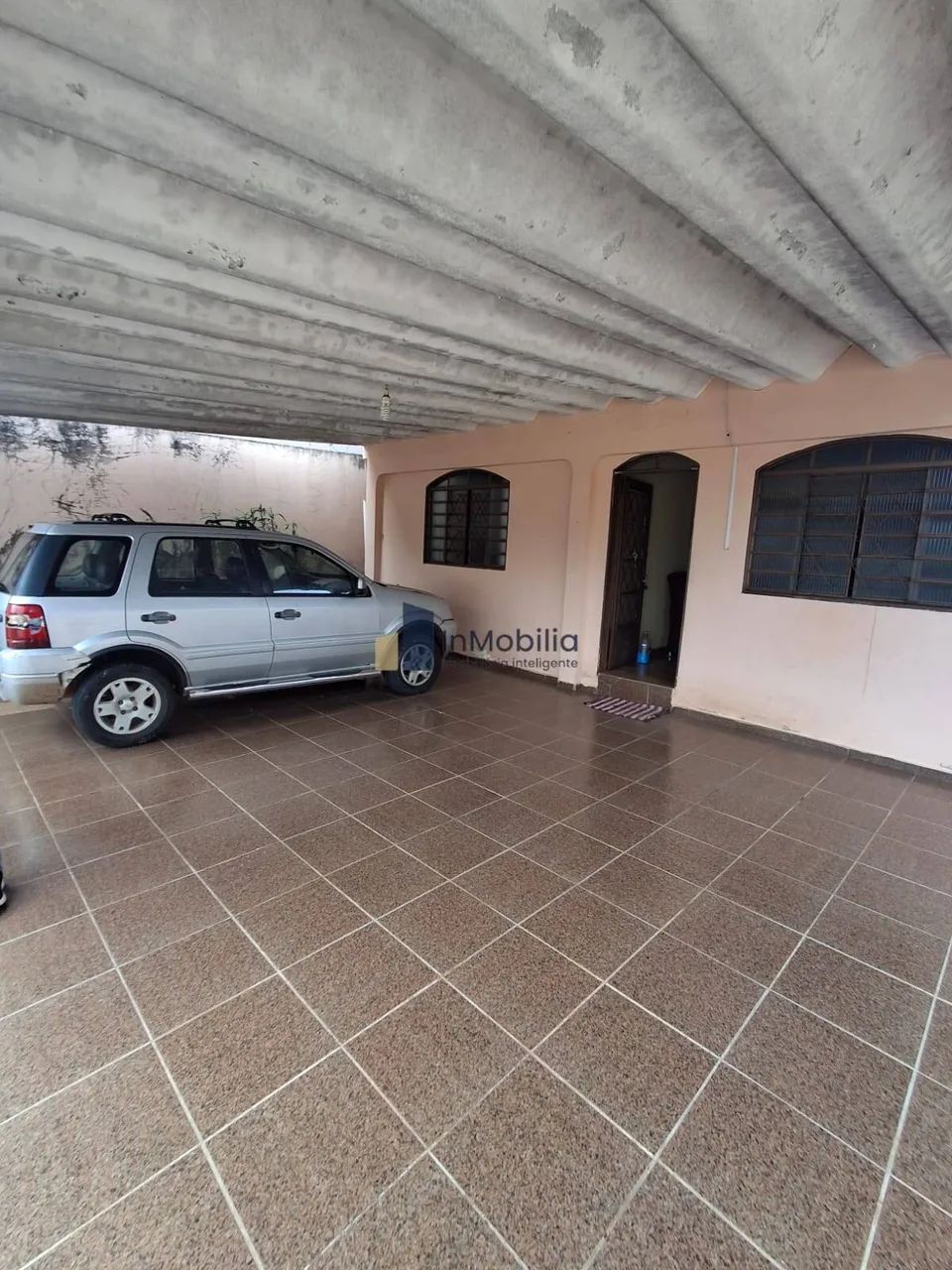 VENDE-SE CASA - ST. LESTE UNIVERSITÁRIO - Foto 2