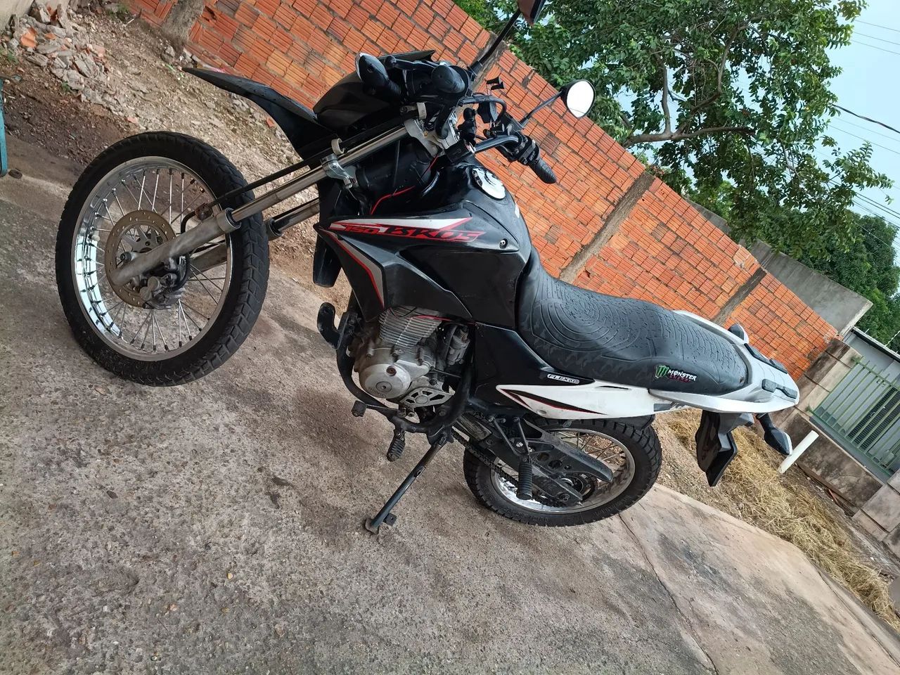 Bros 150  - Foto 4