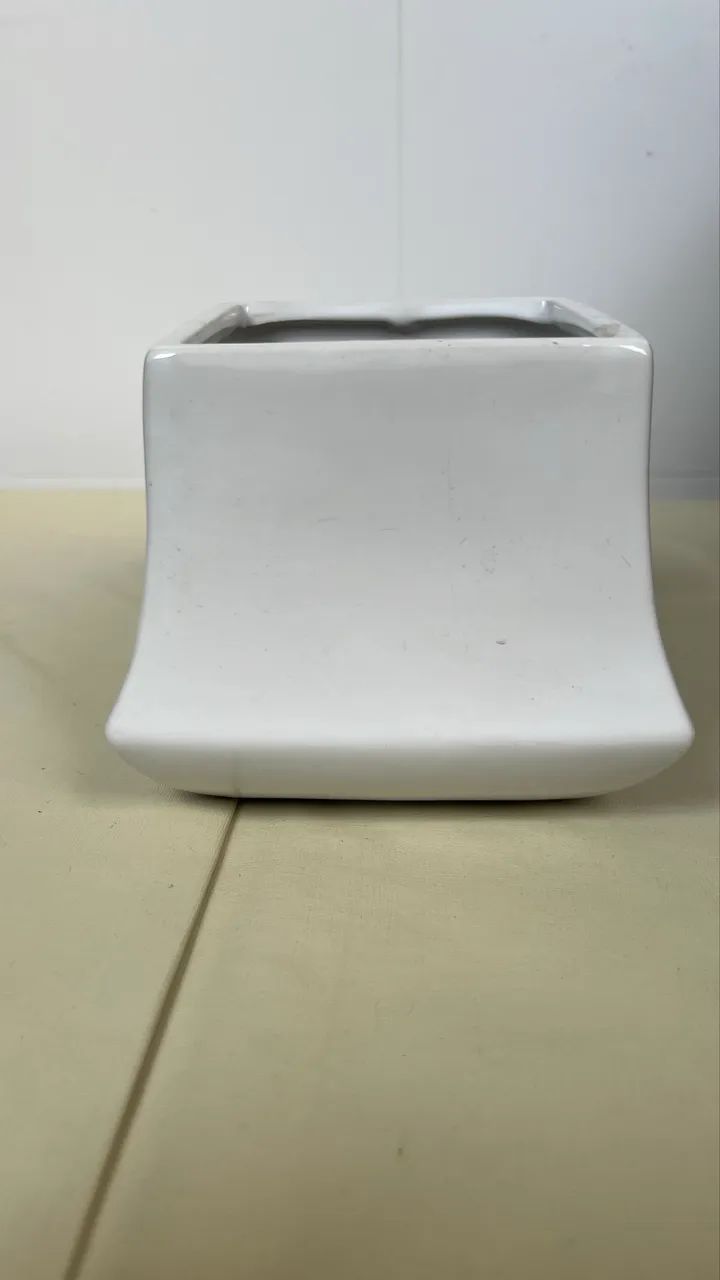 7 Vasos cachepôs diversos R$110,00 - Foto 4