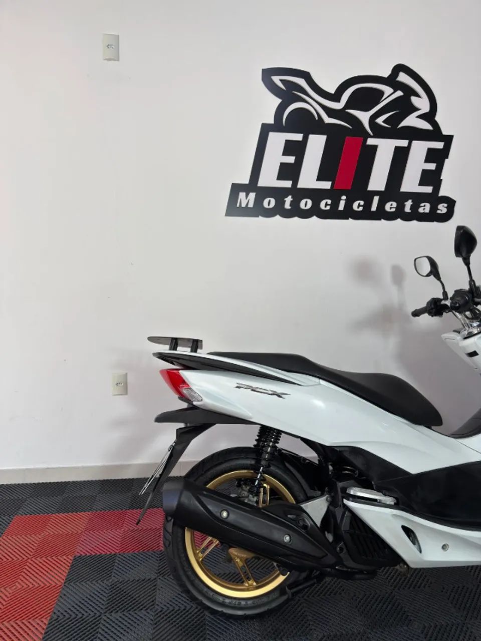 PCX 150 DLX 2016 Branca  - Foto 2