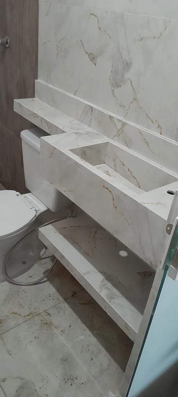 Bancada de porcelanato 