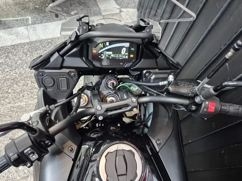 Kawasaki Versys 650 - Foto 4
