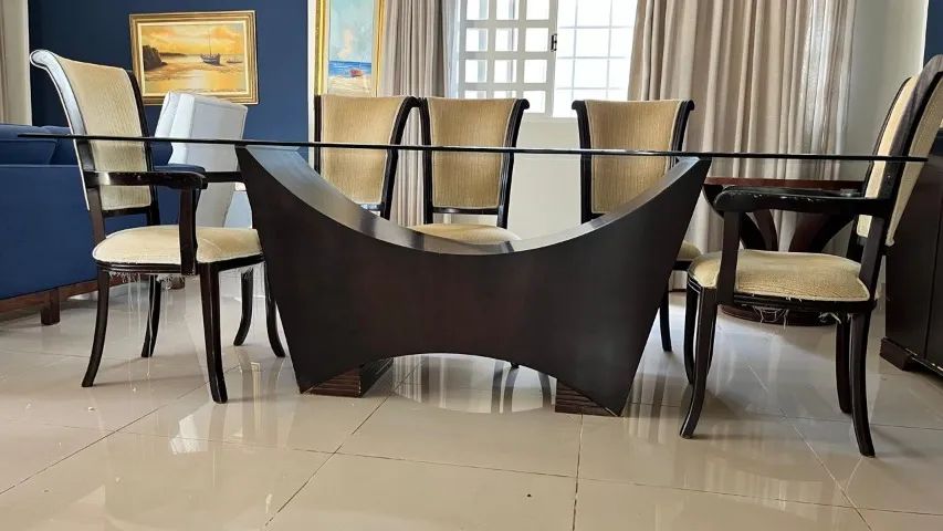 Mesa de jantar com 8 cadeiras - Foto 2