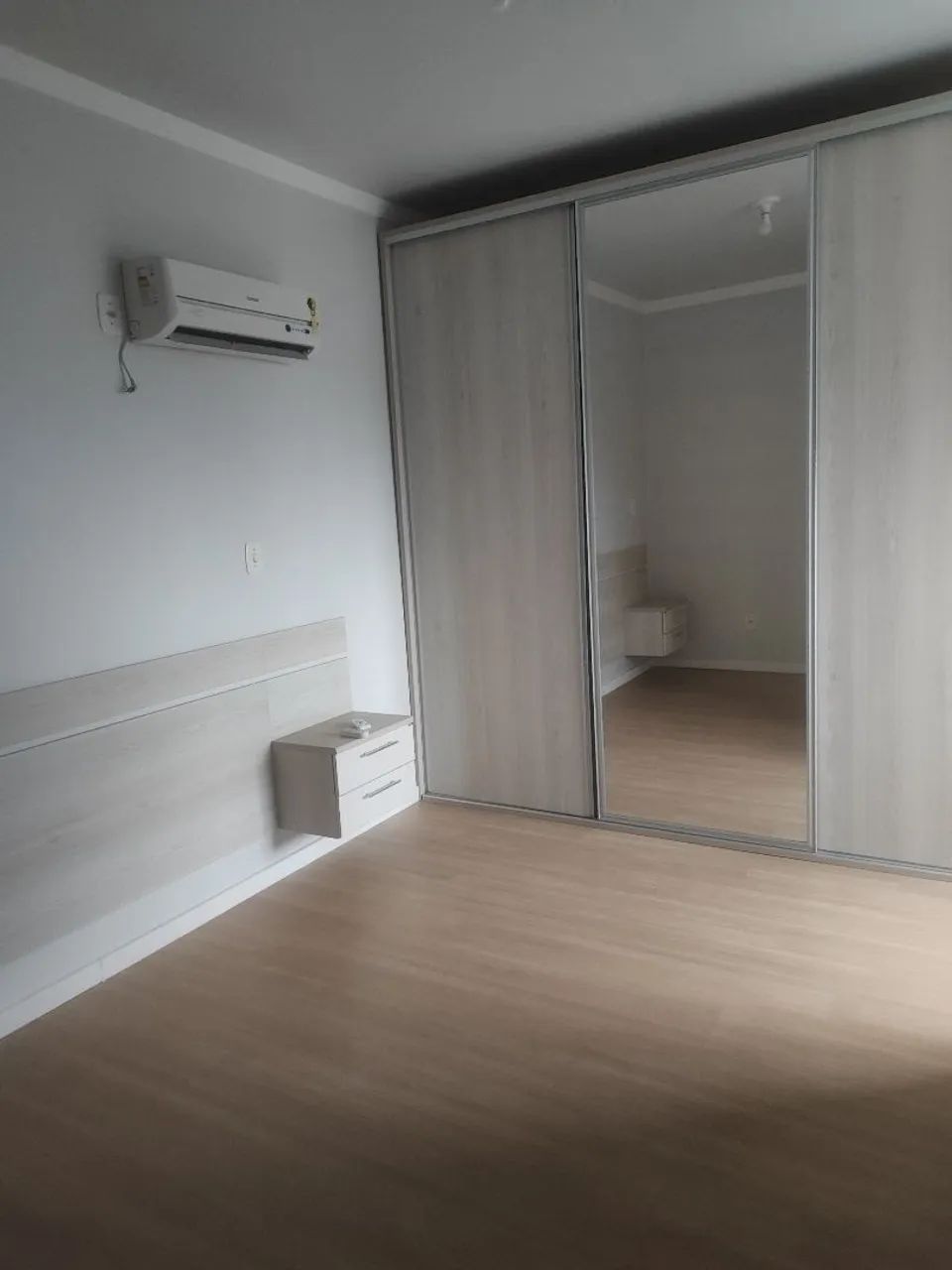 Alugo apartamento semi mobiliado  - Foto 5