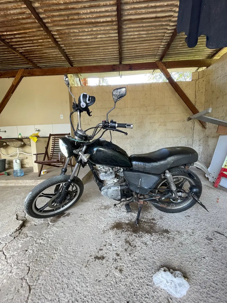 Suzuki Intruder 125 Custom - Foto 2