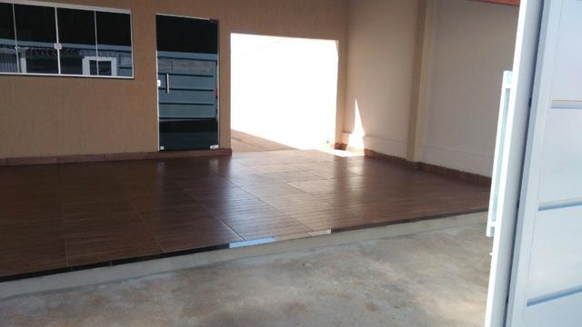 Linda casa em Araxá com 03 quartos - Foto 5