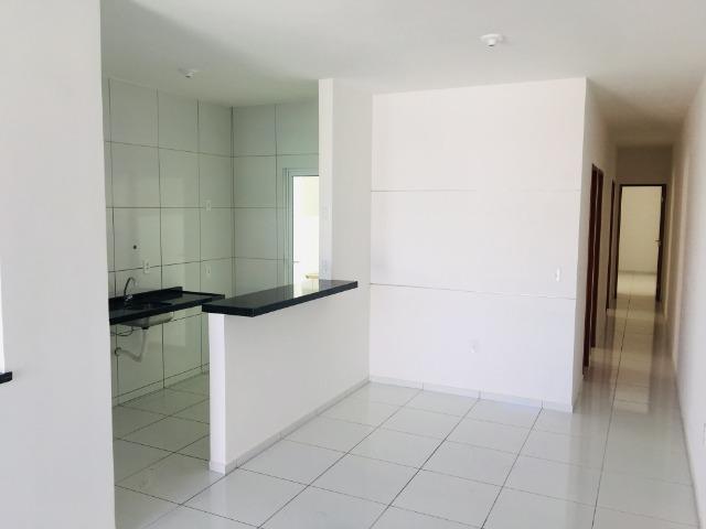Linda casa com documentação grátis 3 quartos e 2 banheiros - Foto 6