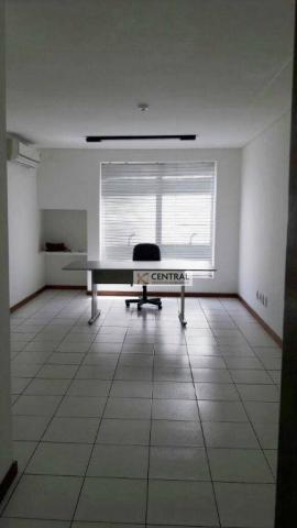 Sala comercial à venda, Caminho das Árvores, Salvador - SA0018.