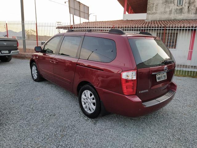 Kia Carnival - Foto 4