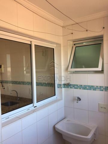 Apartamento para alugar com 2 dormitórios em Centro, Sertaozinho cod:L3332 - Foto 13
