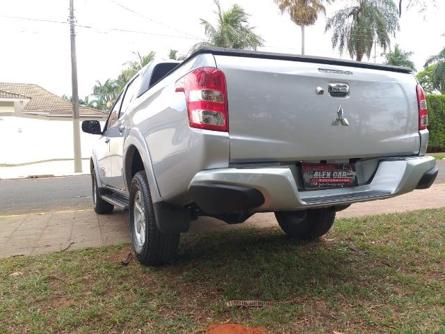 L200 Triton 3.2 HPE Sport Aut. 4x4 Diesel - 2018 - Foto 5