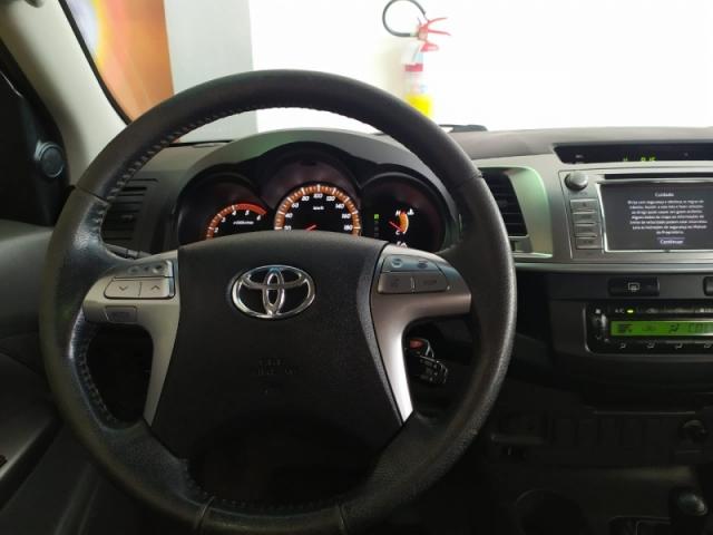 TOYOTA HILUX 3.0 SRV 4X4 CD 16V TURBO INTERCOOLER DIESEL 4P AUTOMATICO. - Foto 7