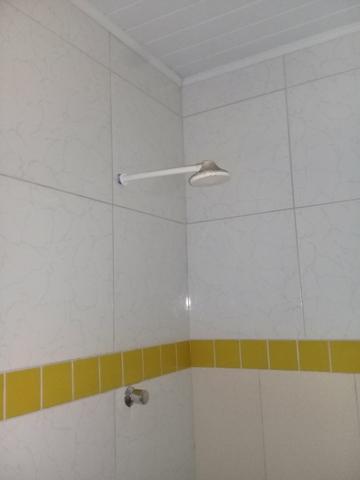 Alugo kitnets com água e energia incluído no aluguei - Foto 5