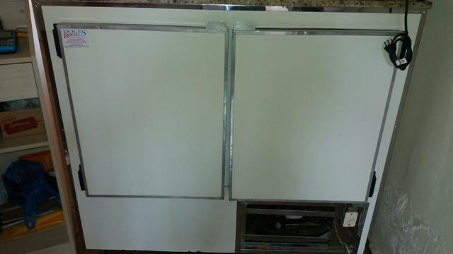 Vendo este lindo espositor refrigerado - Foto 3