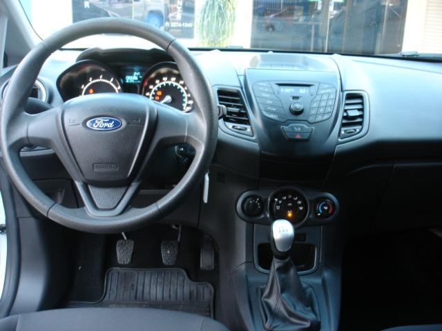 Fiesta Hatch 1.5 S Completíssimo de Única Dona Tirado em Goiânia Super Novo - Foto 8