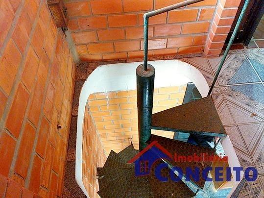 C342 - 04 >* dormitórios # Excelente residência de tijolo à vista em região de moradores - Foto 13