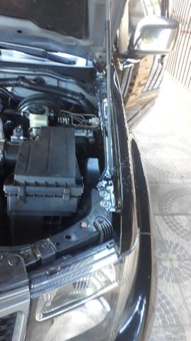 Nissan Frontier SV 4x4 DIESEL 2014/2015 - Foto 14