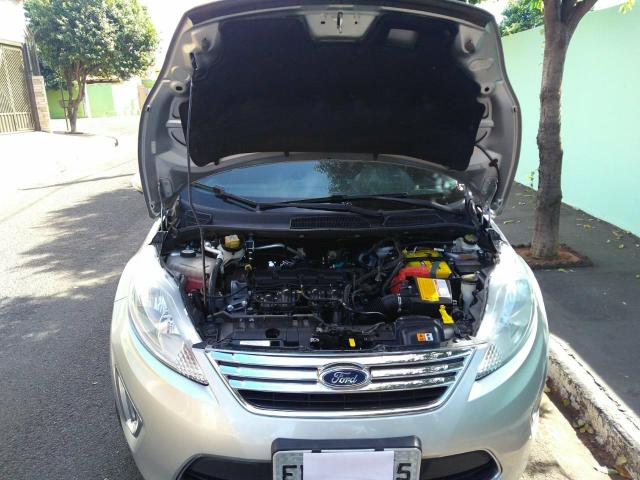Vendo New Fiesta 1.6 SE Prata Sedan12 Top de linha (Oportunidade ) - Foto 4
