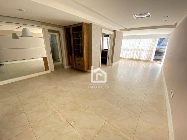Oportunidade na Praia da Costa: 4 quartos 2 suítes 3 vagas - Foto 2