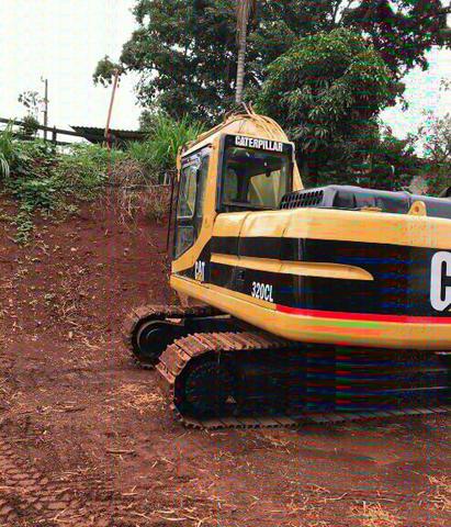 Escavadeira caterpillar modelo 320bl - Foto 2