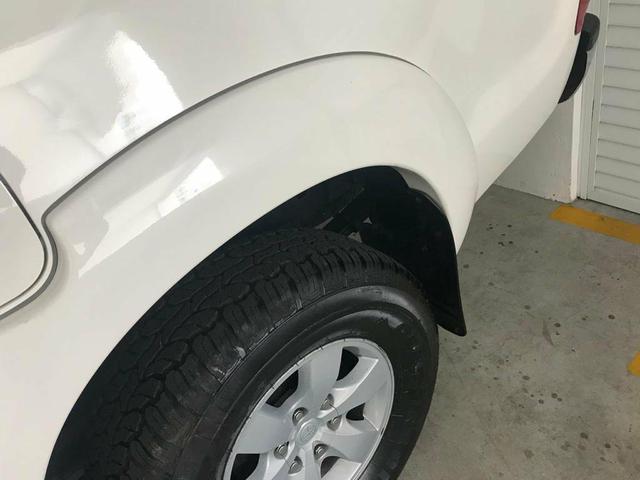 Hilux SRV 2015, carro impecável - Foto 3