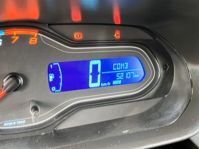 Onix lt 1.0 2018 com gás - Foto 6
