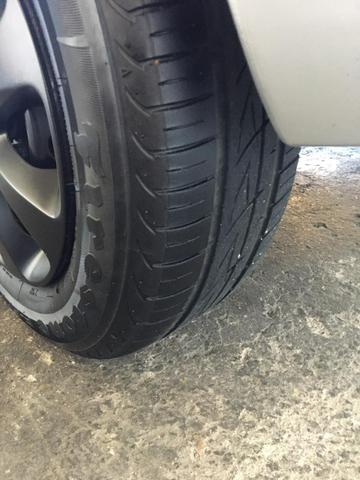Renault Clio Expression 4P 1.0 16V - 2014 - Foto 8