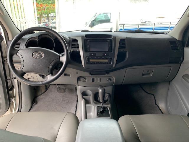 Toyota Hilux SRV Automática 4x4 3.0 2010\10 - Foto 6