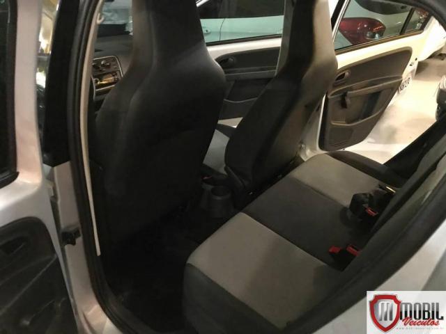 Volkswagen Up take 1.0 Total Flex 12V 5p - Foto 4
