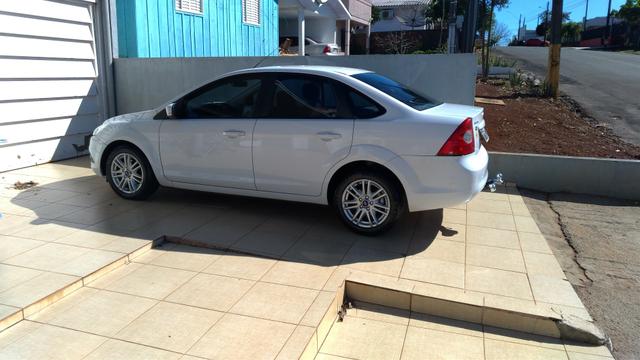 Ford Focus 1.6 2013 TOP