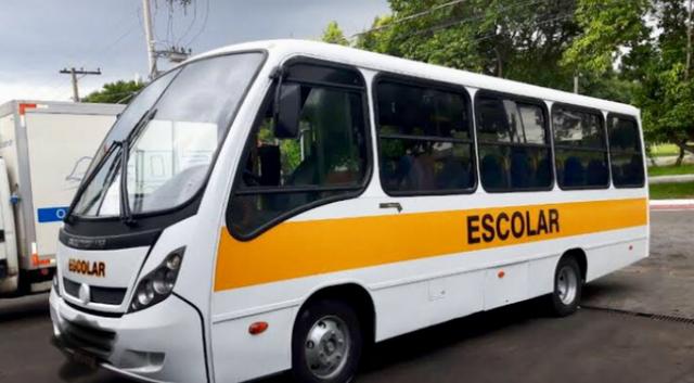 Micro ônibus Neobus Escolar 35 lugares 2013