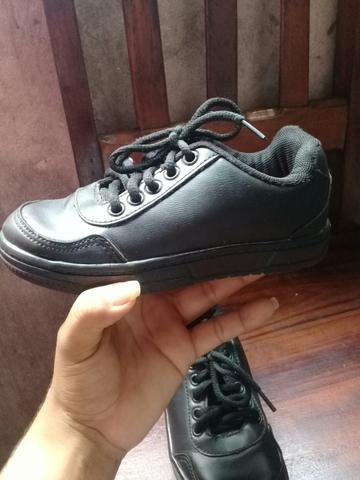 sapatos escolares masculinos