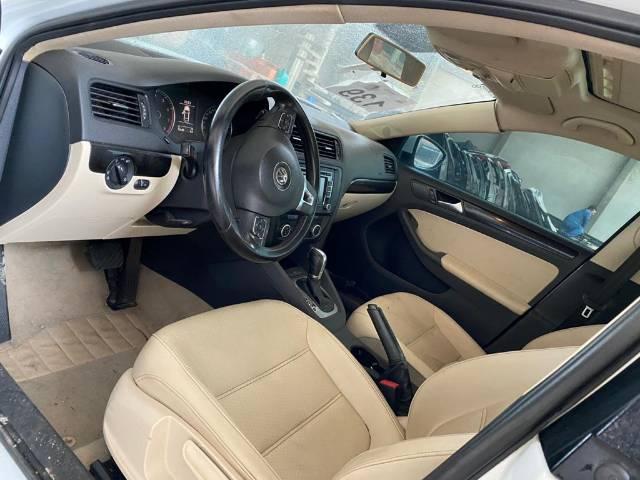 Sucata de Jetta 2.0 2014 para retirada de peças - Foto 3