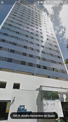 Aluga-se apartamento semi-mobiliado em boa viagem, 03 quartos incluso taxas