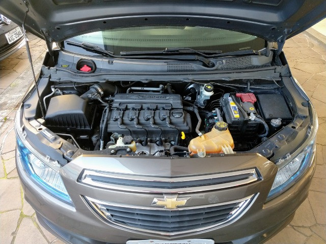 Chevrolet Onix 1.4 LT - Foto 10