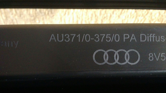 Spoiler do parachoque traseiro Audi A3 17 18 (novo original) - Foto 3