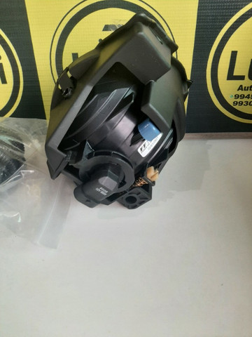 Kit farol milha Hilux 2009 a 2011 - NOVO!! - Foto 2