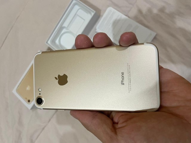 iPhone 7 gold 264GB - Foto 2
