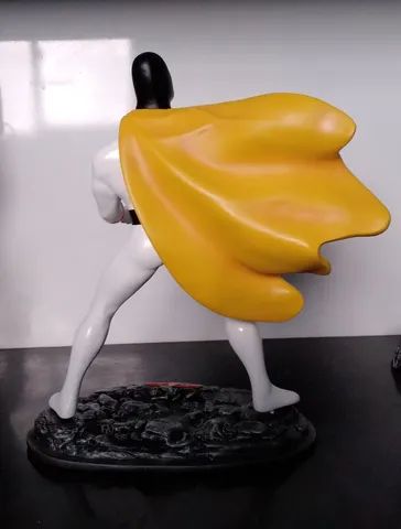 Space ghost 30 cm. Estátua de resina.  - Foto 3